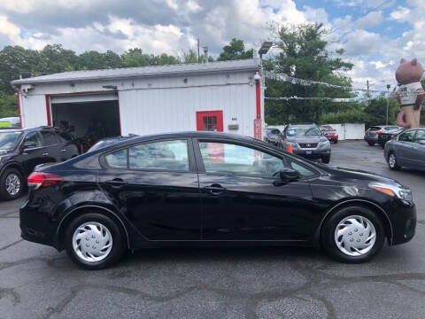 2017 Kia Forte for sale at Certified Auto Exchange in Keyport NJ