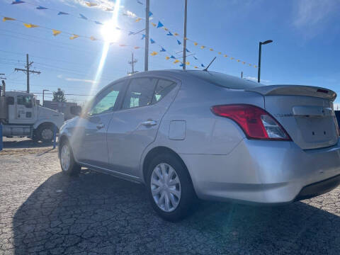 2019 Nissan Versa SV