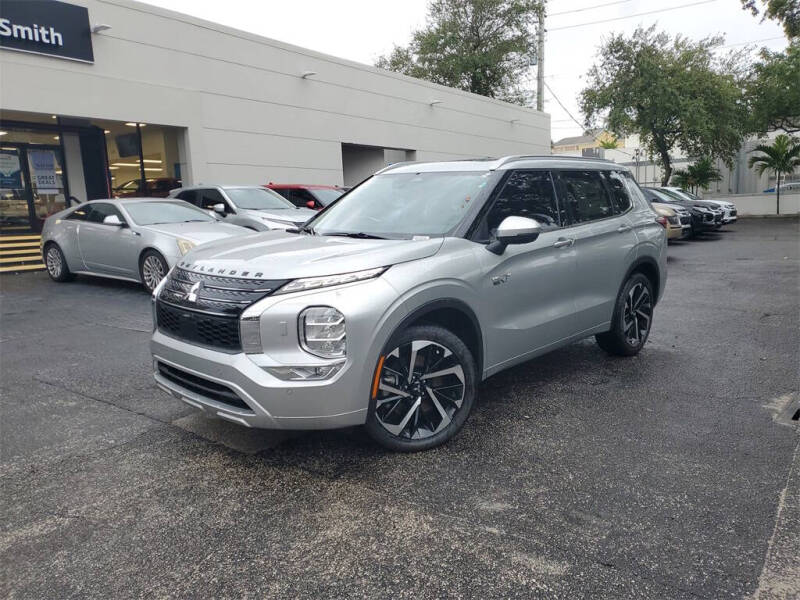 2025 Mitsubishi Outlander PHEV SEL