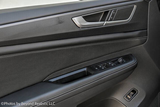 2024 Volkswagen Atlas Cross Sport SEL R-Line 4Motion