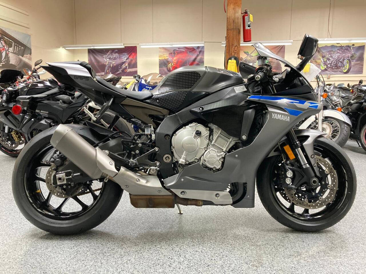 Yamaha Yzf R1 For Sale Carsforsale Com