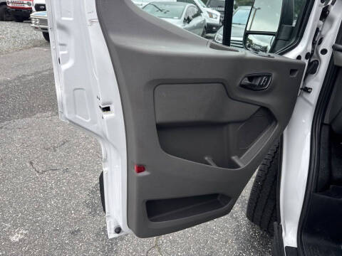 2024 Ford Transit