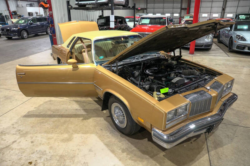 1977 Oldsmobile Cutlass Supreme