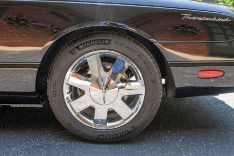 2002 Ford Thunderbird Deluxe