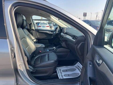 2021 Ford Escape SEL