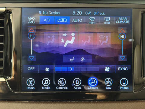 2017 Chrysler Pacifica Touring-L Plus