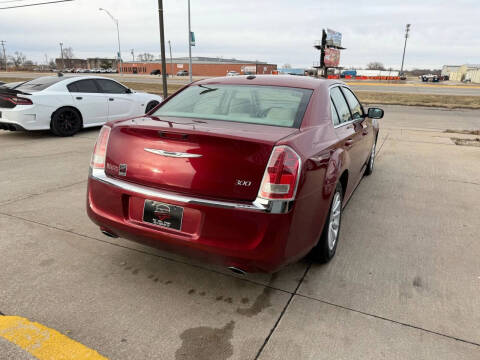 2014 Chrysler 300