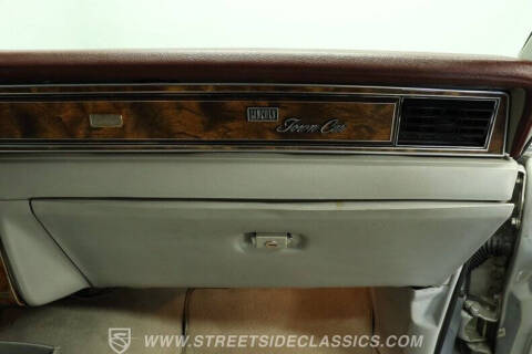 1984 Lincoln Town Car
