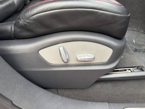 2016 Porsche Cayenne GTS