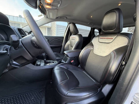 2021 Jeep Cherokee Trailhawk