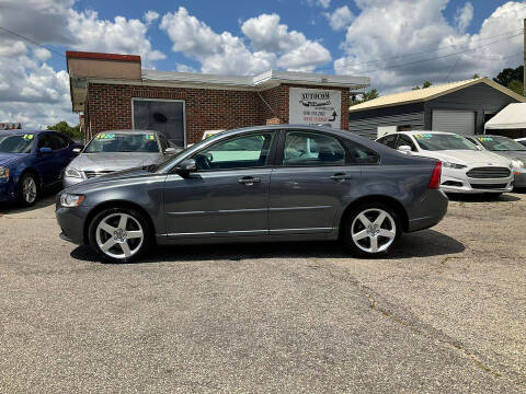 2008 Volvo S40 for sale at Autocom, LLC in Clayton NC