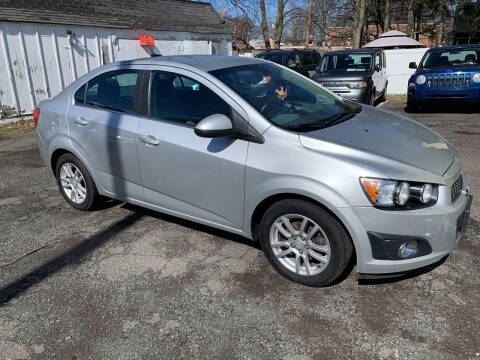 2013 Chevrolet Sonic for sale at UNION AUTO SALES in Vauxhall NJ