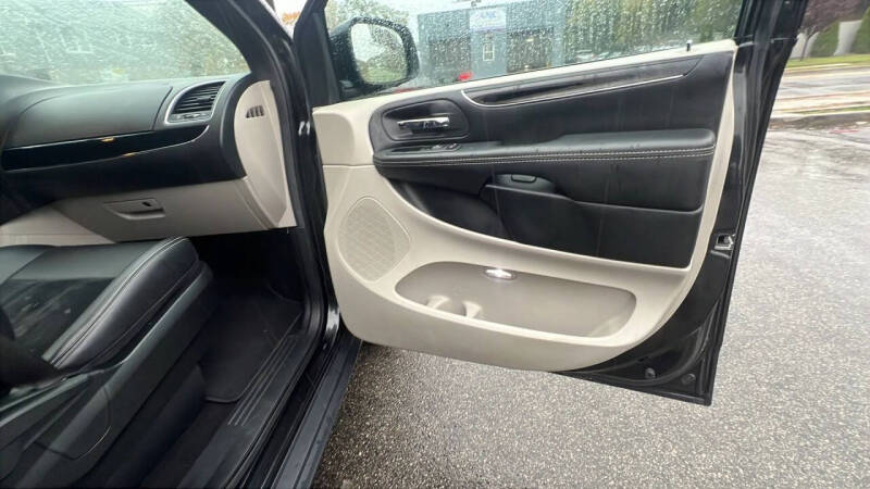 2017 Dodge Grand Caravan SXT