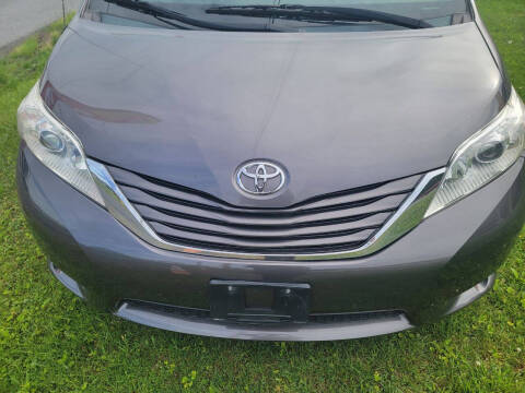 2011 Toyota Sienna