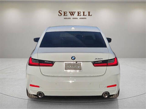 2026 BMW 3 Series 330i