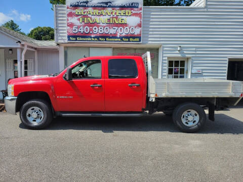 2009 Chevrolet Silverado 2500HD for sale at IKE'S AUTO SALES in Pulaski VA