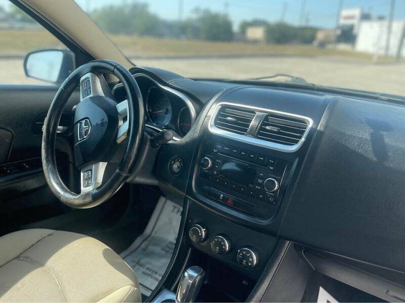 2012 Dodge Avenger SXT