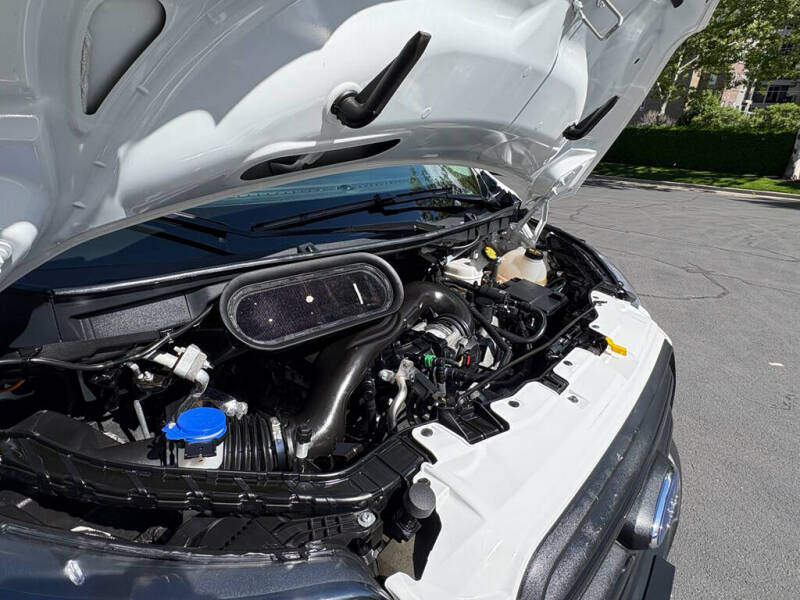 2023 Ford Transit 250