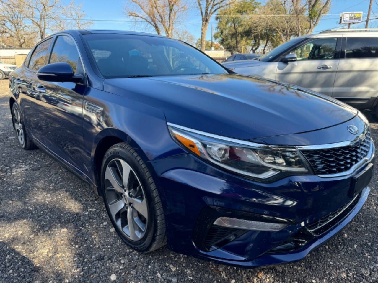 2019 Kia Optima for sale at AUSTIN PREMIER AUTO in Austin, TX