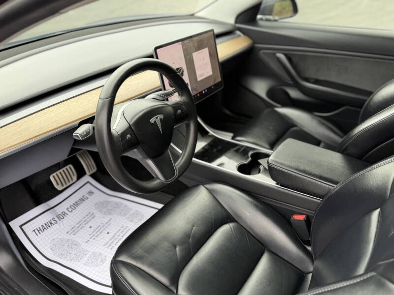 2019 Tesla Model 3 Performance