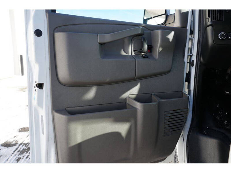 2017 Chevrolet Express LS 2500