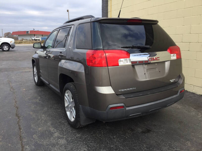 2010 GMC Terrain SLT-1 photo 2