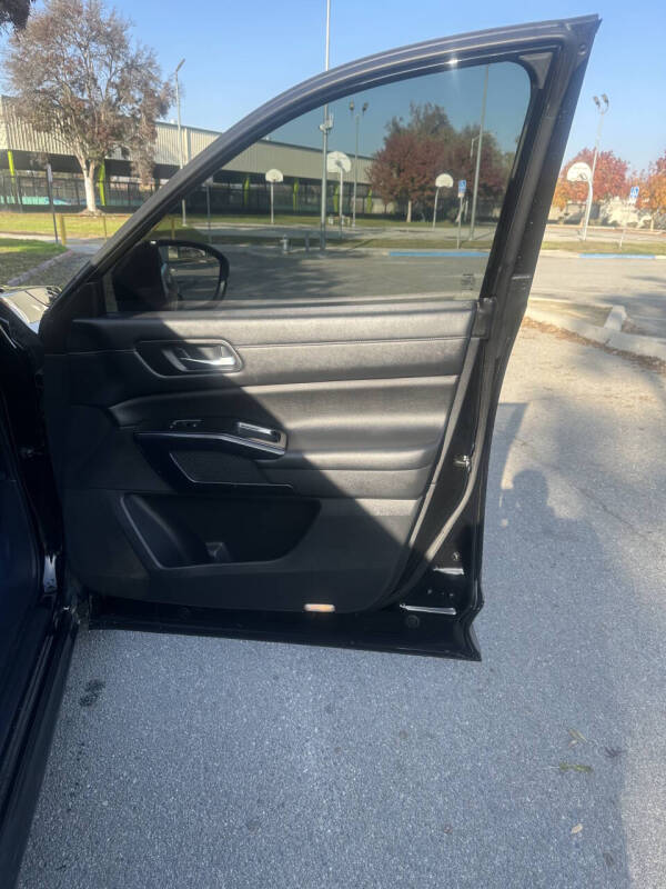 2022 Nissan Pathfinder S