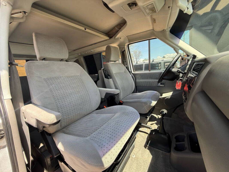 2002 Volkswagen EuroVan MV