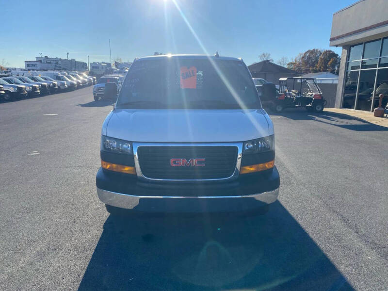 2023 GMC Savana 2500