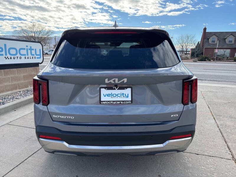 2024 Kia Sorento S
