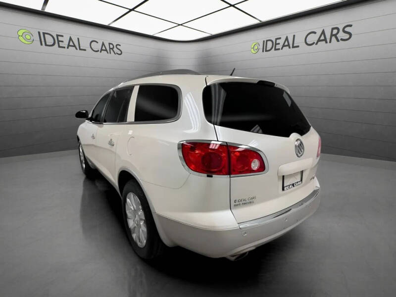 2011 Buick Enclave CXL-2