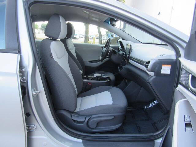 2020 Hyundai Ioniq Electric SE