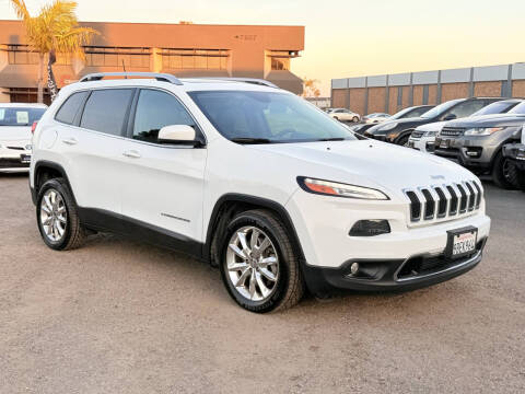 2016 Jeep Cherokee for sale at MotorMax in San Diego CA