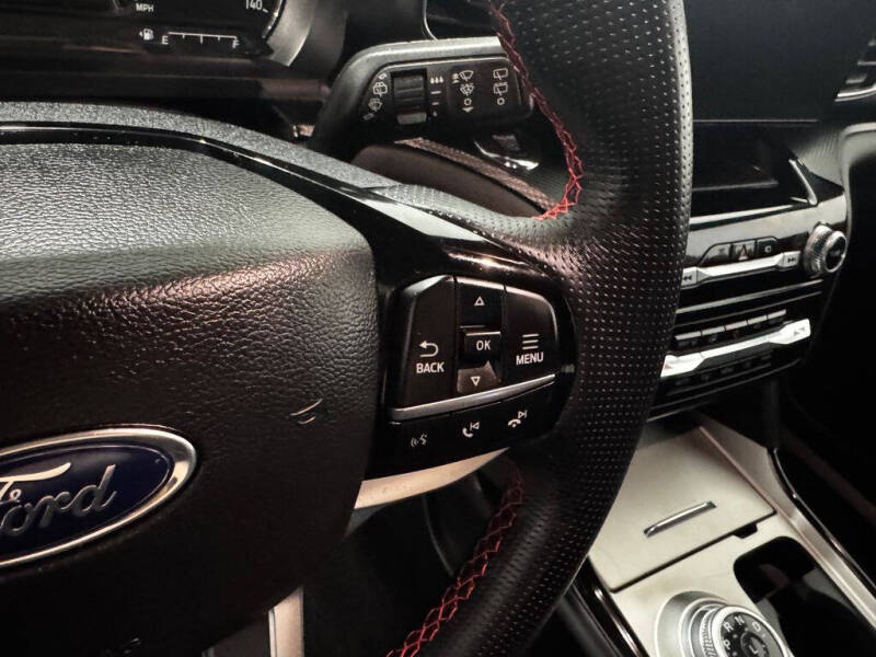2022 Ford Explorer ST-Line