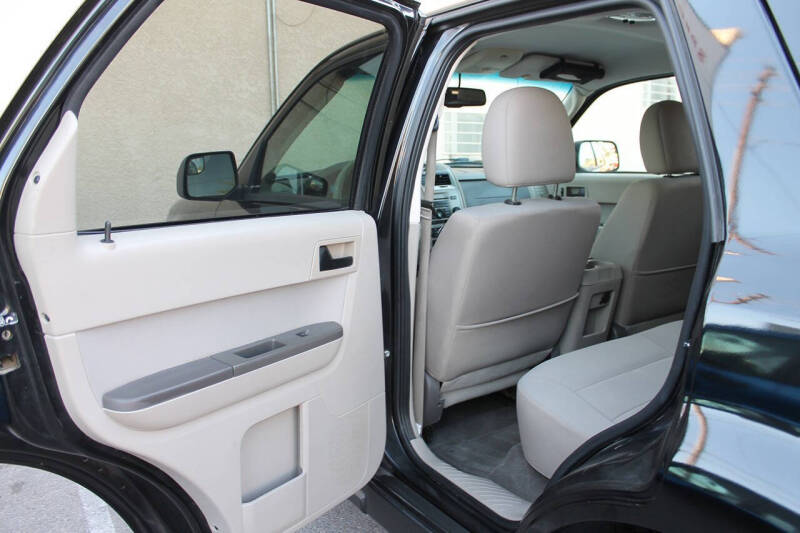 2011 Ford Escape XLT