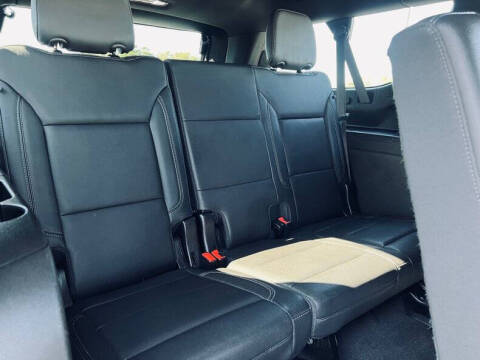 2022 Chevrolet Suburban LT