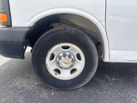 2013 Chevrolet Express LS 3500