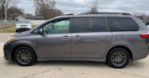 2019 Toyota Sienna XLE 8-Passenger