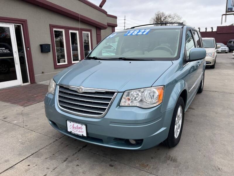 2010 Chrysler Town and Country for sale at Sexton's Car Collection Inc in Idaho Falls ID