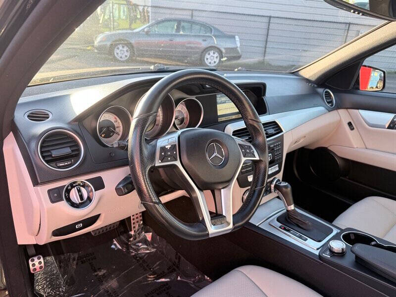 2012 Mercedes-Benz C-Class C 250 Sport