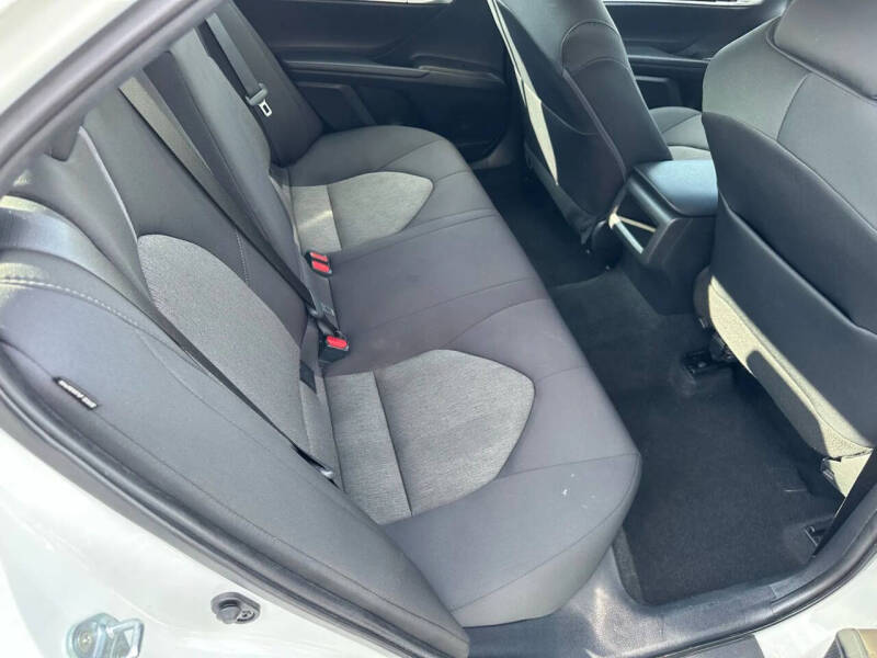 2021 Toyota Camry LE