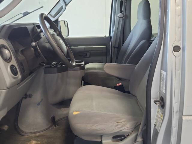 2011 Ford E-Series
