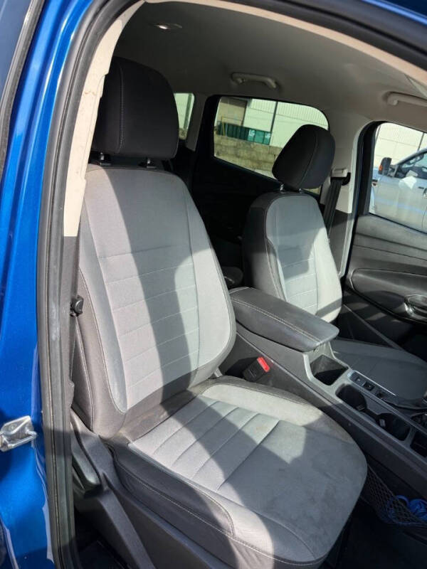 2017 Ford Escape S