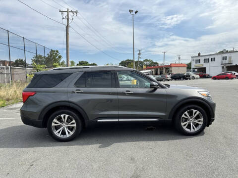 2020 Ford Explorer Platinum