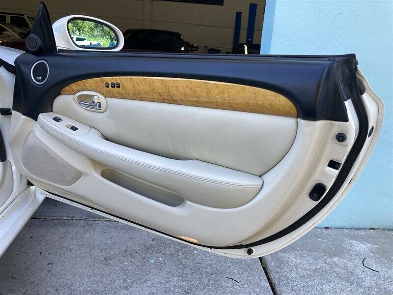 2005 Lexus SC 430