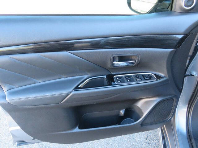 2018 Mitsubishi Outlander PHEV GT