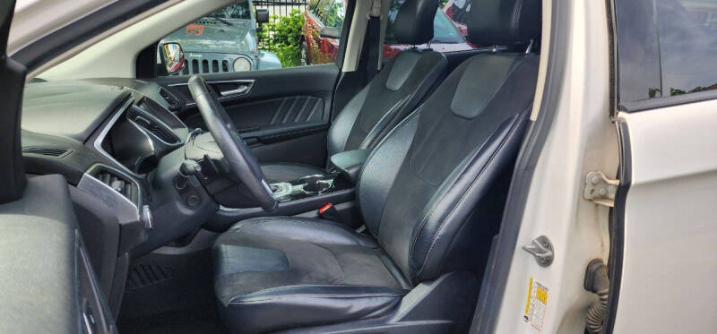 2016 Ford Edge Sport