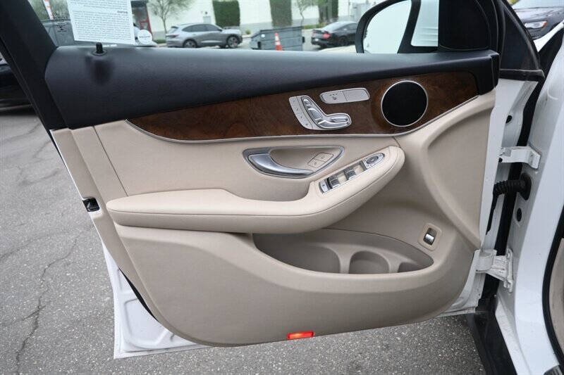 2018 Mercedes-Benz GLC GLC 300 4MATIC