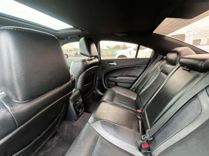 2017 Dodge Charger SXT