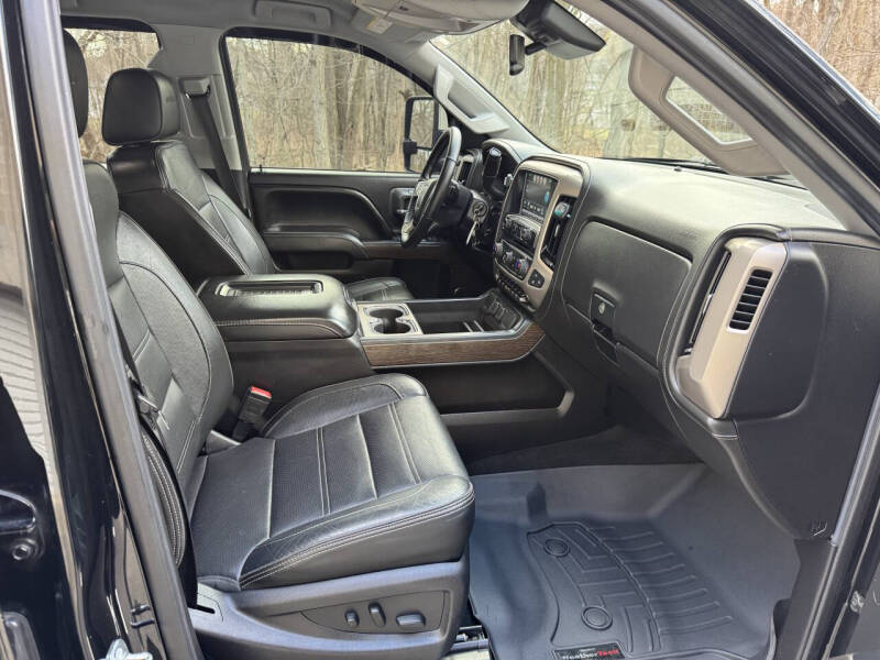 2017 GMC Sierra 2500HD Denali